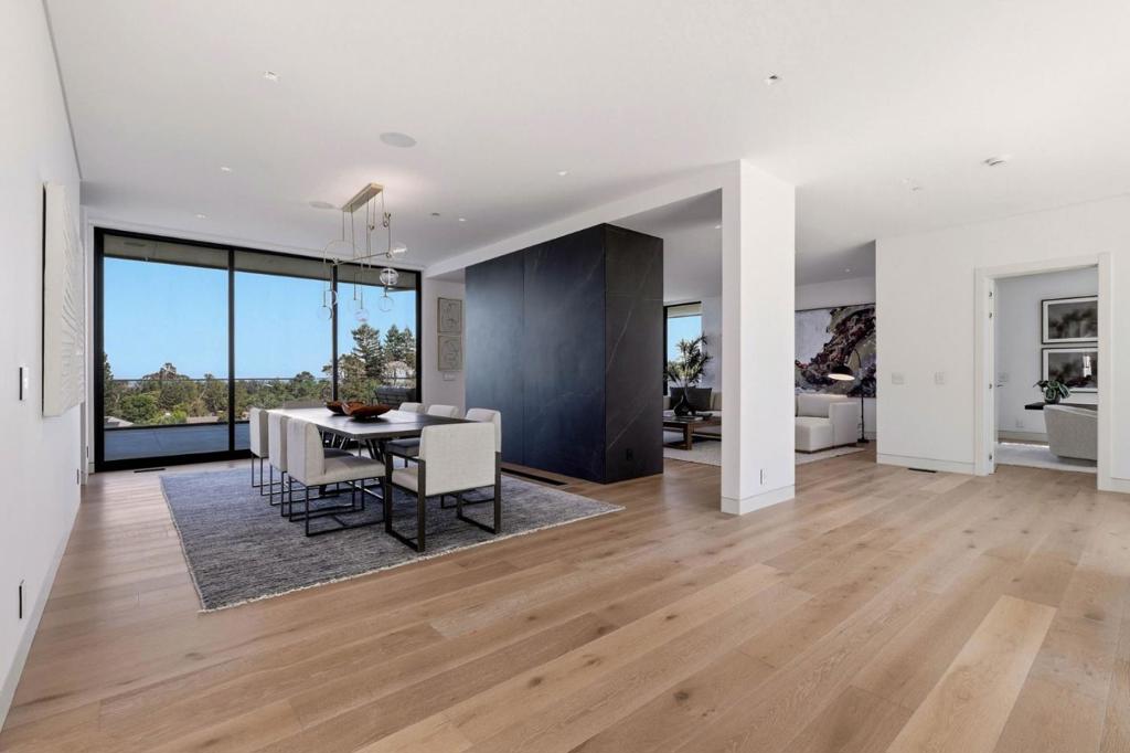 950 Macadamia Drive