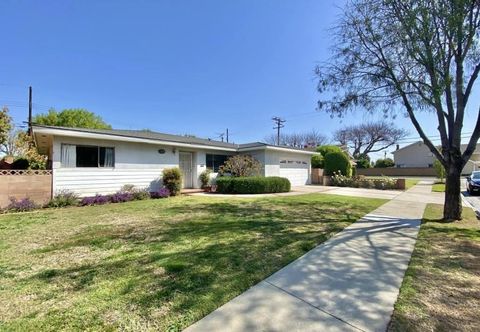 Photo of 6019 Ashworth Street, Lakewood, CA 90713 (MLS # RS26103464)