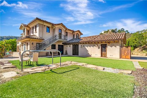 Photo of 44 Hackamore Ln #46, Bell Canyon, CA 91307 (MLS # SR25242061) Photo of 44 Hackamore Ln #46, Bell Canyon, CA 91307 (MLS # SR25242061)