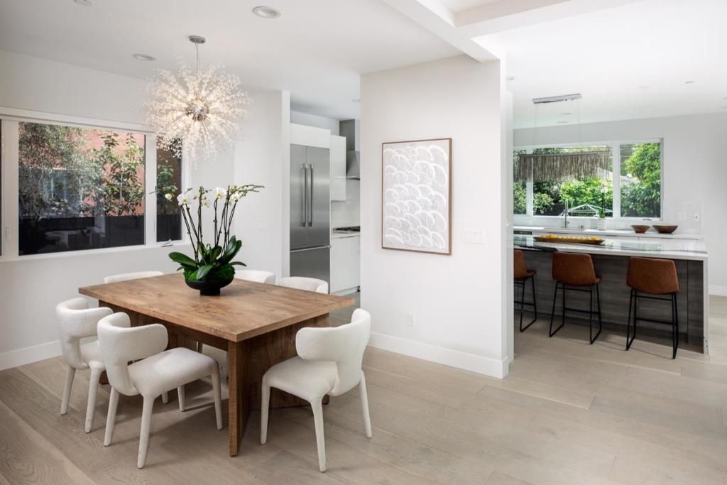 Photo of 1036 Oakland Avenue, Menlo Park, CA 94025 (MLS # ML82043677)