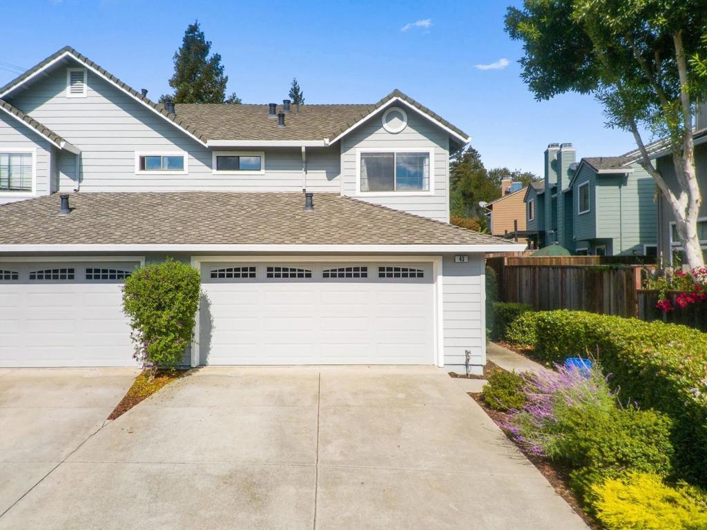 43 Bright View Court