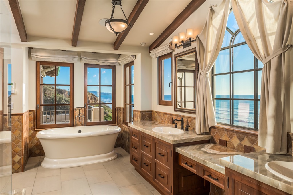 Del Mar - Residential