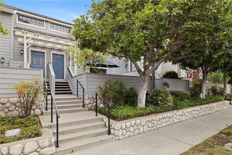 Photo of 249 Alpine Street #41, Pasadena, CA 91106 (MLS # SR26088499)