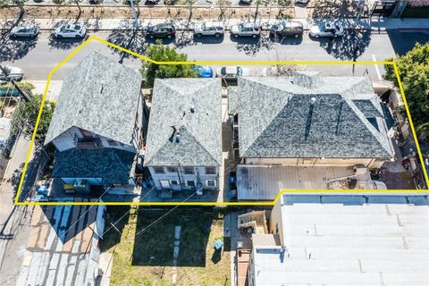 Photo of 1424 S Catalina St, Los Angeles, CA 90006 (MLS # RS25274951)