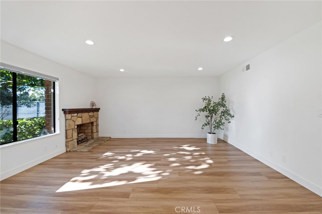 27914 Ridgebluff Court