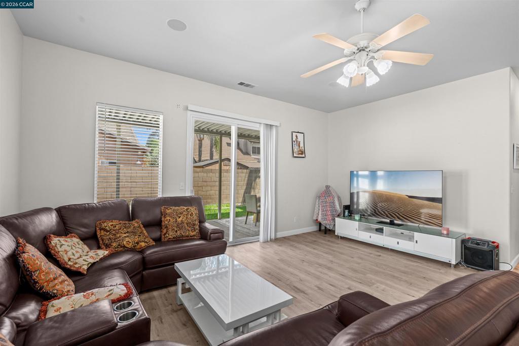 2408 Amber Elm
