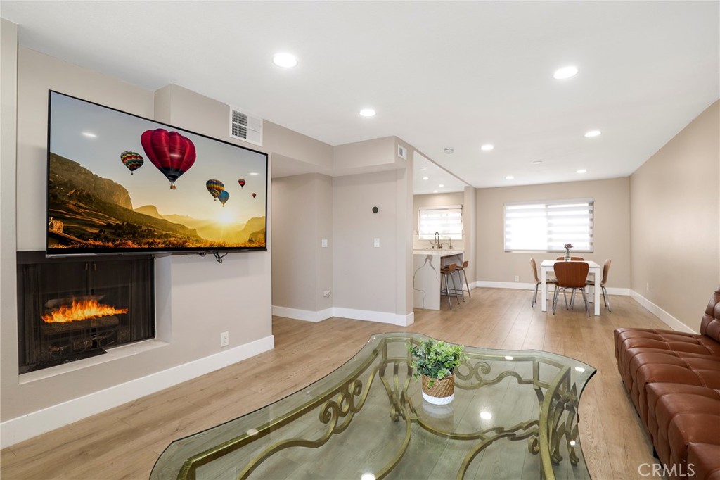 10159 De Soto Avenue 202