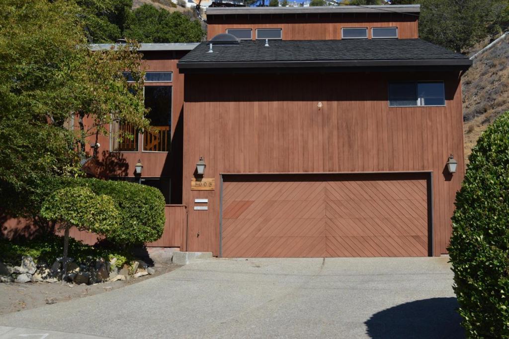 Open house this Saturday 9/6/25 from 11 to 12. Spacious contemporary home in highly desirable San Carlos hills. Large patio area and grassy side yard. Huge master bedroom suite with shower over tub. Two of the spacious bedrooms have additional loft areas for extra bedroom space. Located at the end of a court. Updated kitchen and bathrooms, wet bar in family room. All newer carpets and refinished hardwood floors. The interior was recently repainted. All kitchen appliances are included. Laundry room off the kitchen. Owner has a washer and dryer in storage if the tenants would like to use them. The owner will install the units in the laundry room for the tenants. Extra storage and workshop at rear of garage with it's own commode and sink. Owners will consider pets with a pet deposit per pet.