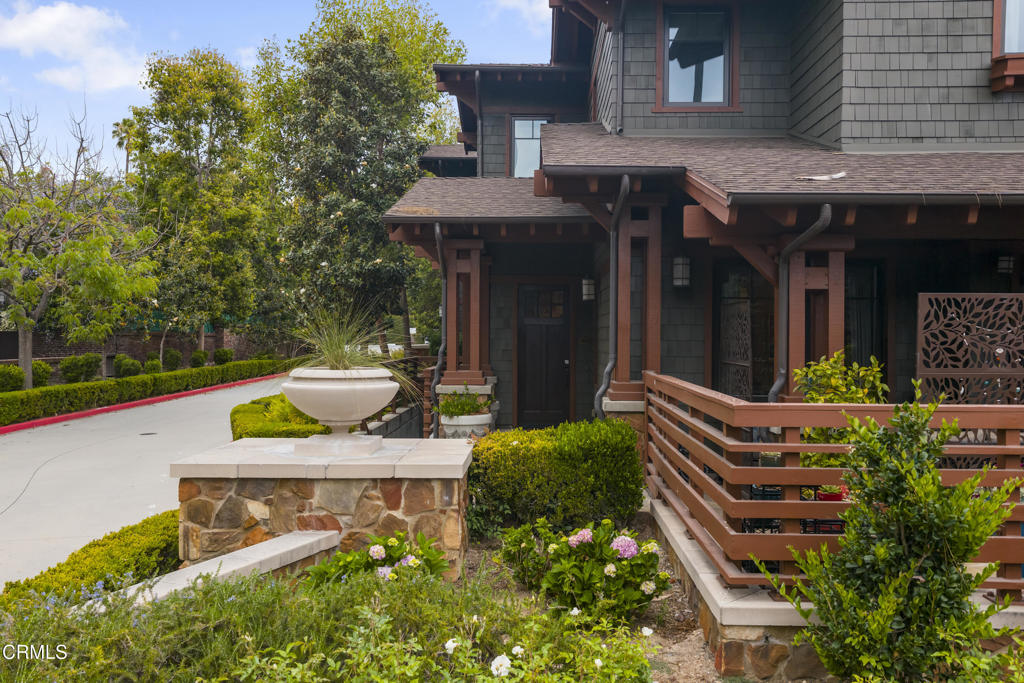 367 W Del Mar Boulevard 108