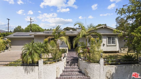 Photo of 16201 Halsey Street, Los Angeles, CA 91344 (MLS # 26870819)