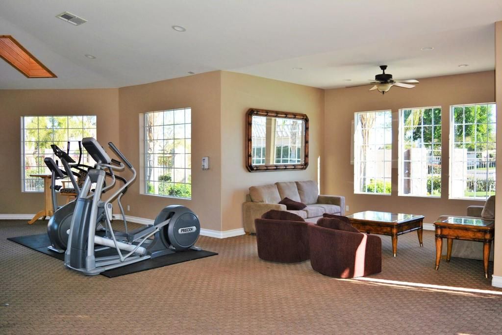listing image 130722623965760307276