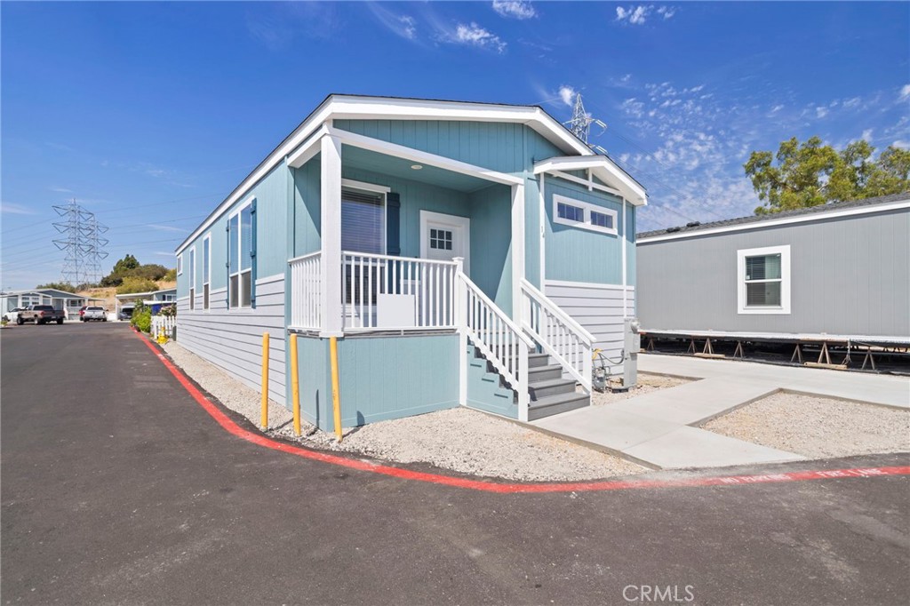 3030 Oceanside Boulevard 14