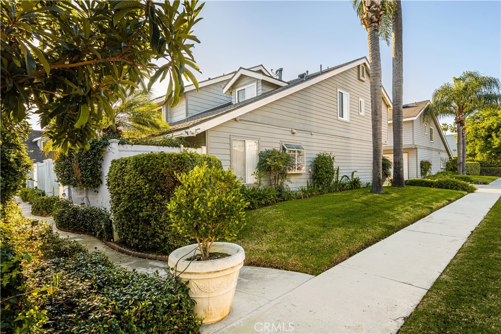 Flamingo Place (FLAM) - Residential