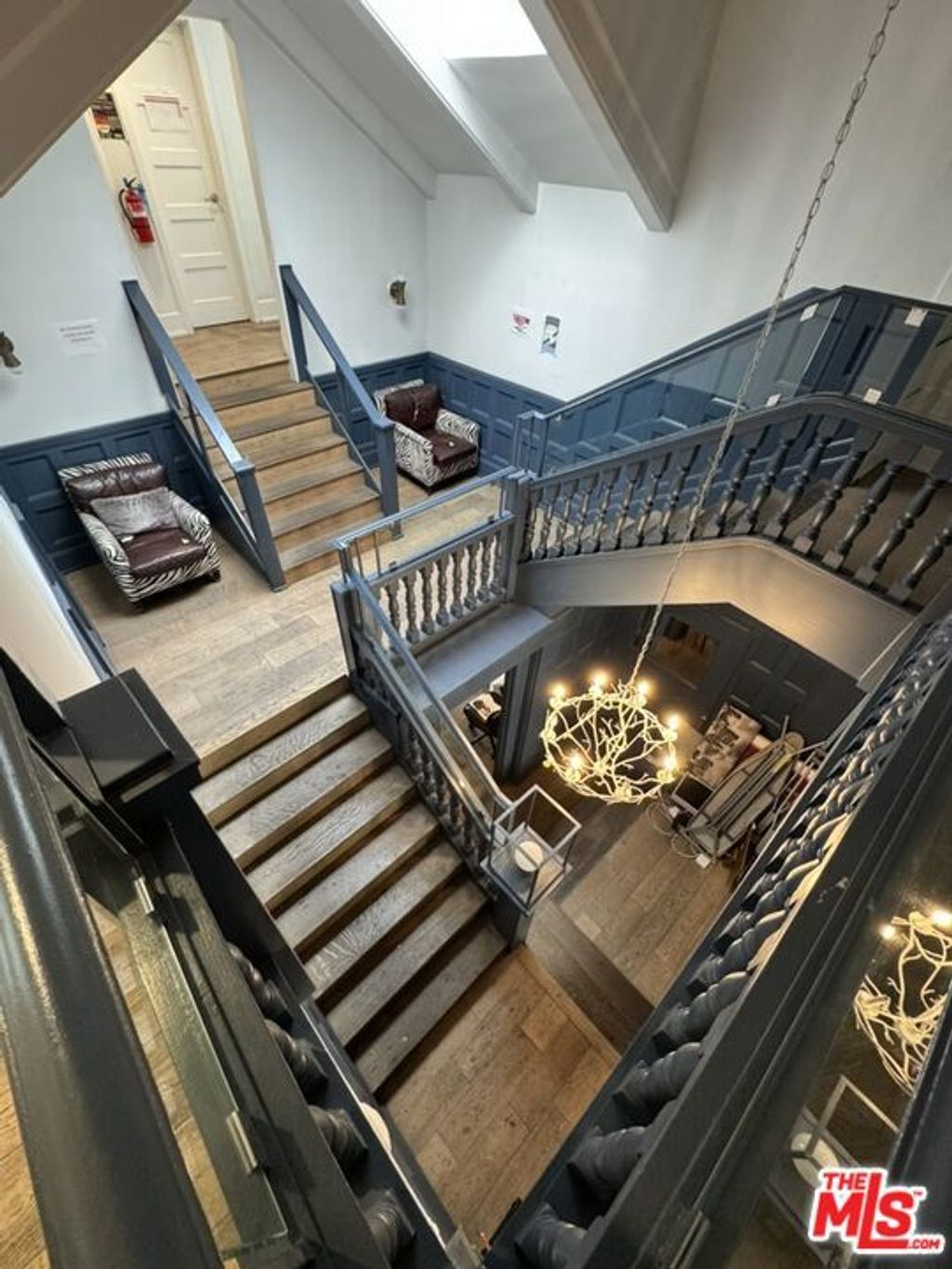 Photo of 1250 Magnolia Avenue, Los Angeles, CA 90006 (MLS # 26660577)