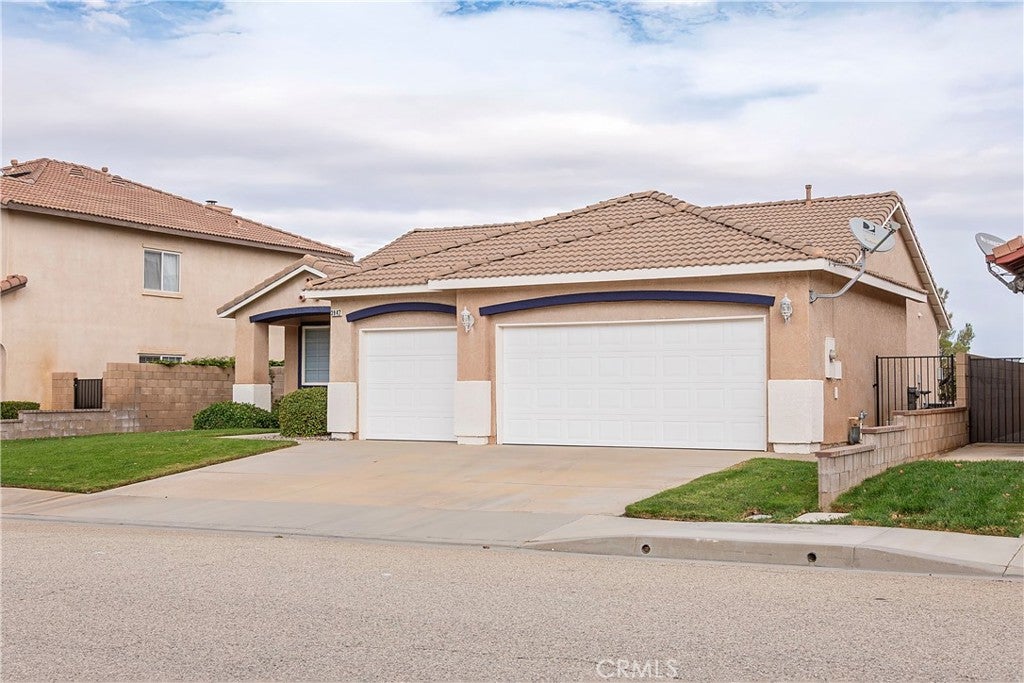 3947 Grandview