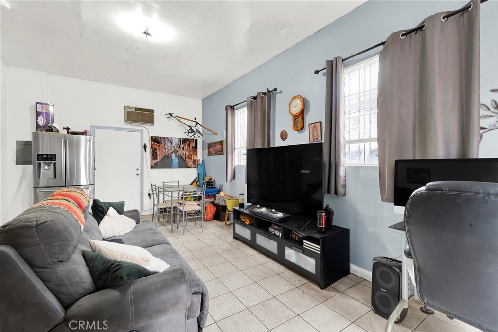 1151 W Mission