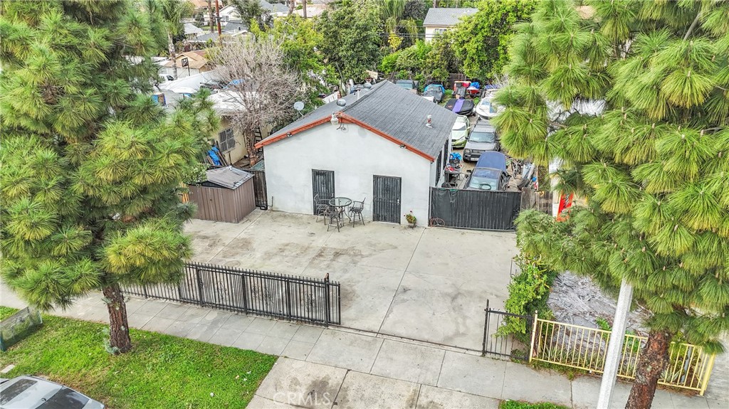 1151 W Mission