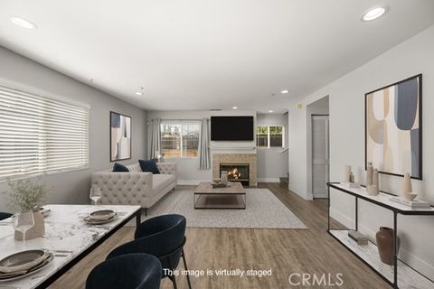 Photo of 418 E Olive #B Ave, Monrovia, CA 91016 (MLS # PW26069641)