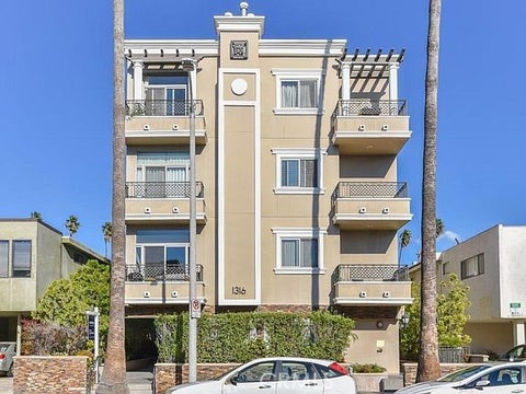 Photo of 1316 Amherst AVE #201, Los Angeles, CA 90025 (MLS # PV26222709)
