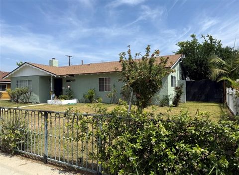 Photo of 20247 Parthenia ST, Winnetka, CA 91306 (MLS # SR26119197)