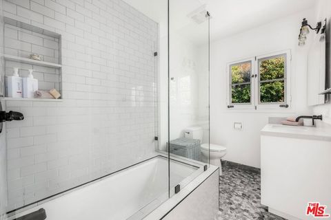 Tiny photo for 1322 E Cota Street, Santa Barbara, CA 93103 (MLS # 26645959)