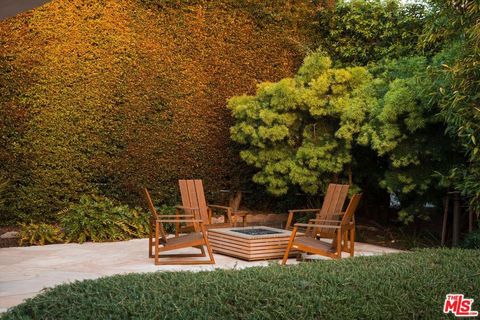 Tiny photo for 1322 E Cota Street, Santa Barbara, CA 93103 (MLS # 26645959)