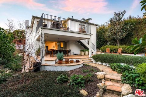 Tiny photo for 1322 E Cota Street, Santa Barbara, CA 93103 (MLS # 26645959)