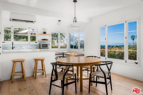 Tiny photo for 1322 E Cota Street, Santa Barbara, CA 93103 (MLS # 26645959)