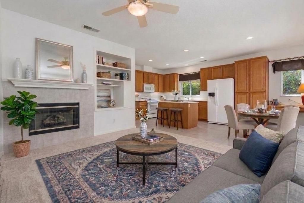 Photo of 4981 Calle Arquero, Oceanside, CA 92057 (MLS # 260009645SD)