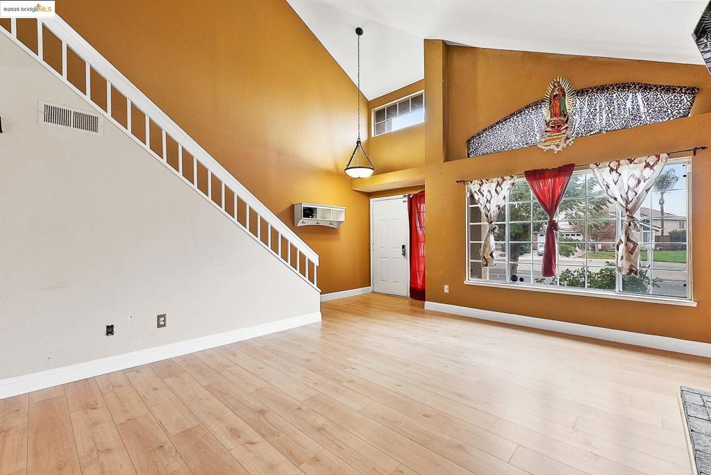 COUNTRY WOOD - Residential