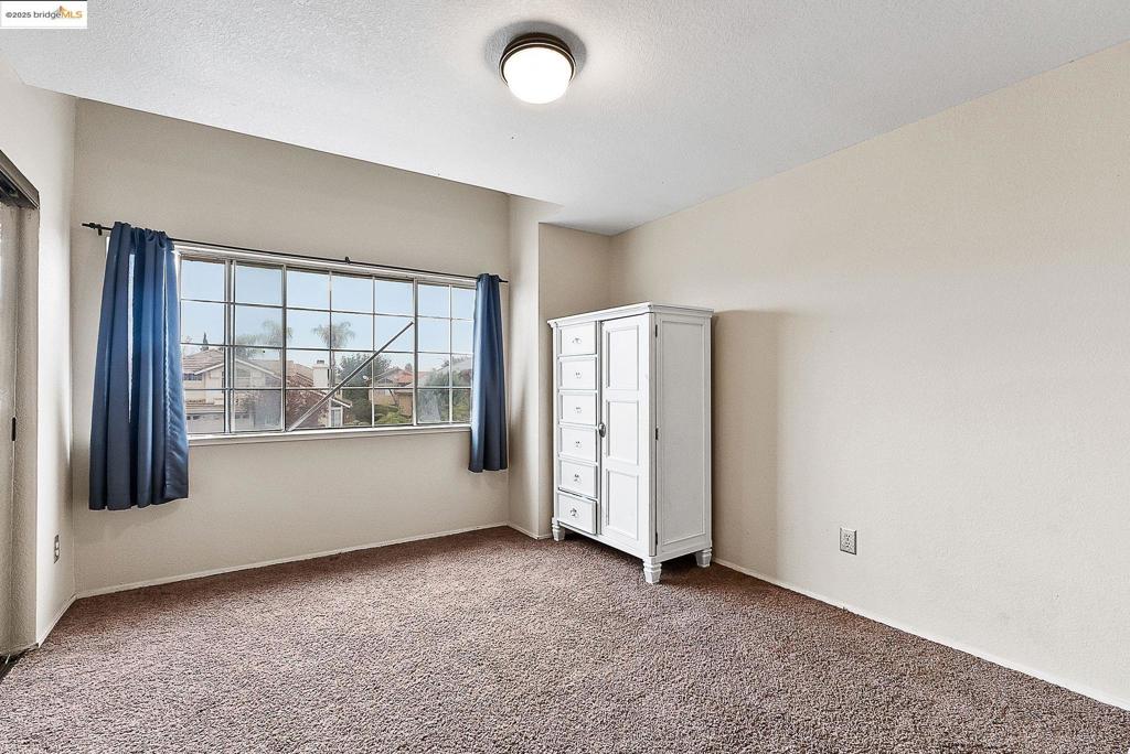 COUNTRY WOOD - Residential