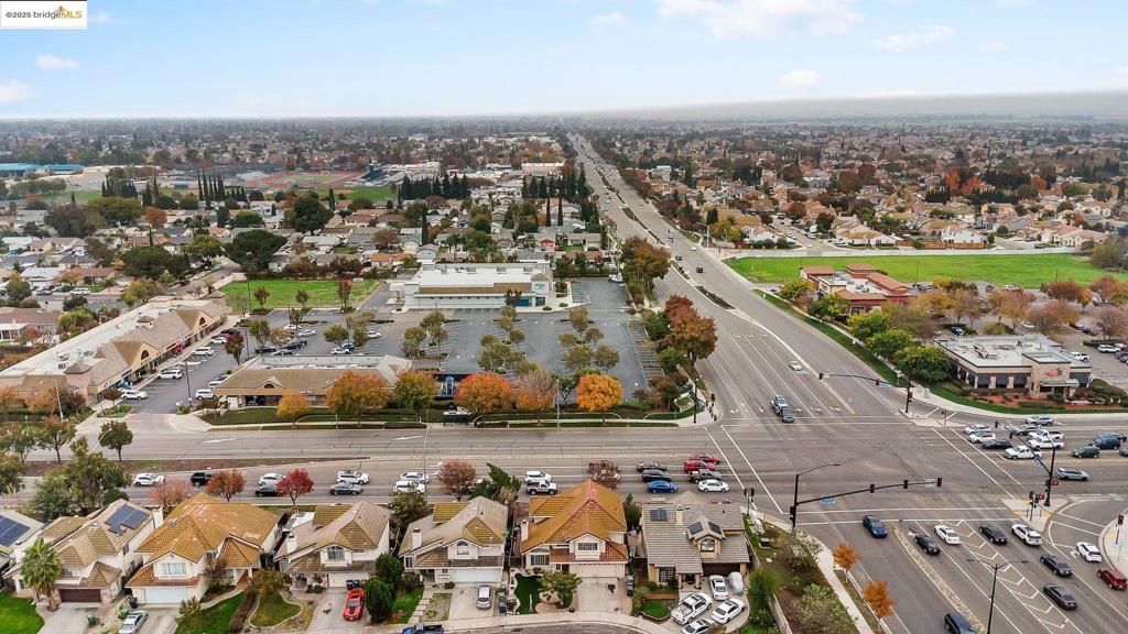 COUNTRY WOOD - Residential