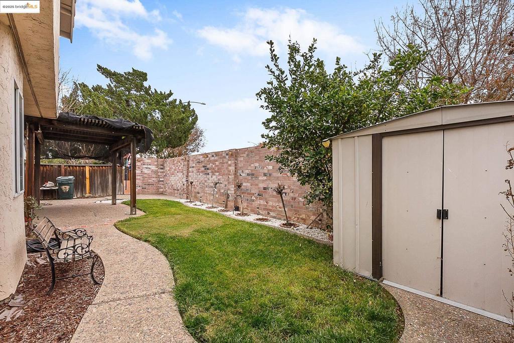 COUNTRY WOOD - Residential