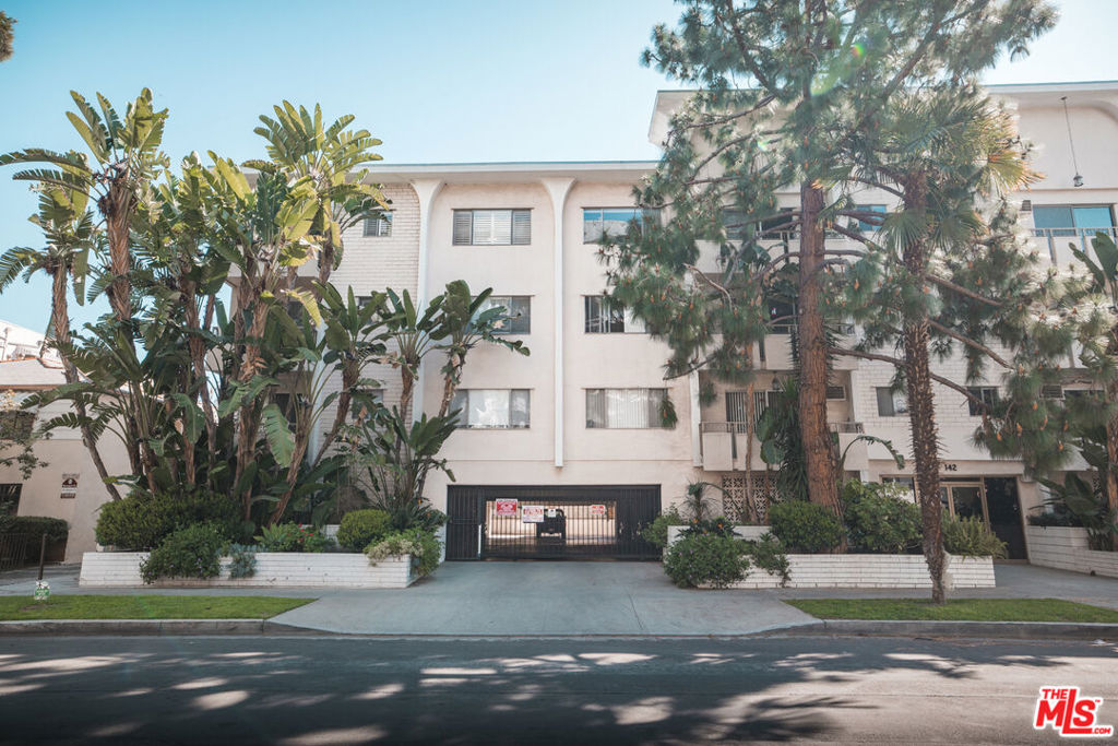 142 S Wetherly Drive