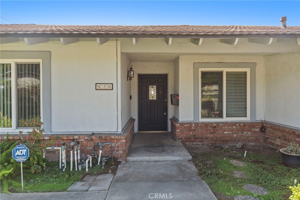 820 E Bennett Avenue