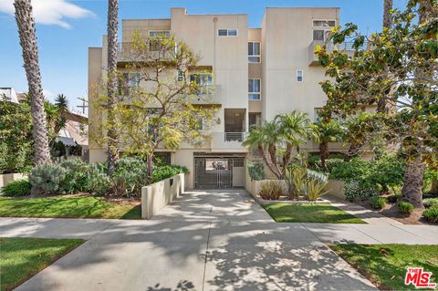 Photo of 3530 Clarington Avenue #107, Los Angeles, CA 90034 (MLS # 26696025)