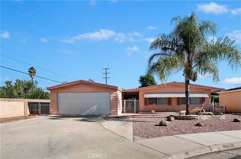 1104 carrotwood court hemet ca 92545