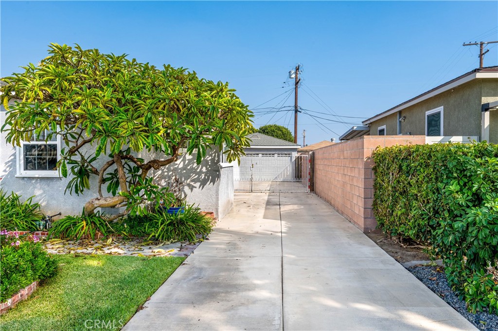 Bixby Knolls (BK) - Residential