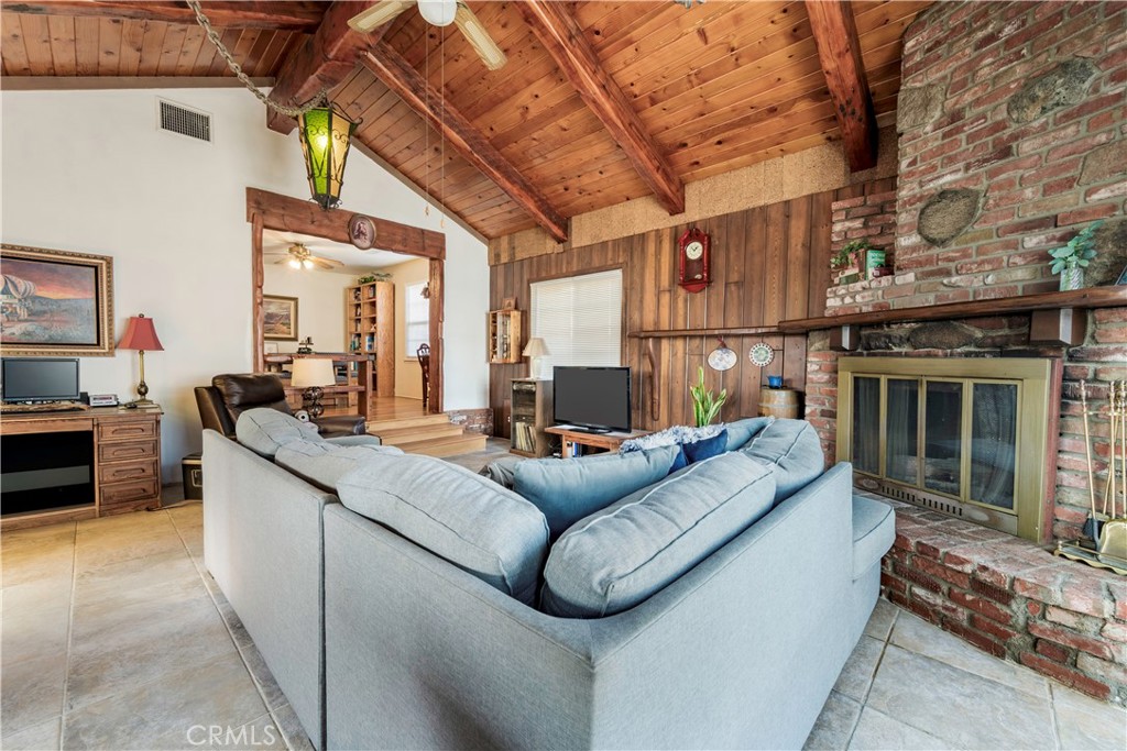 Bixby Knolls (BK) - Residential