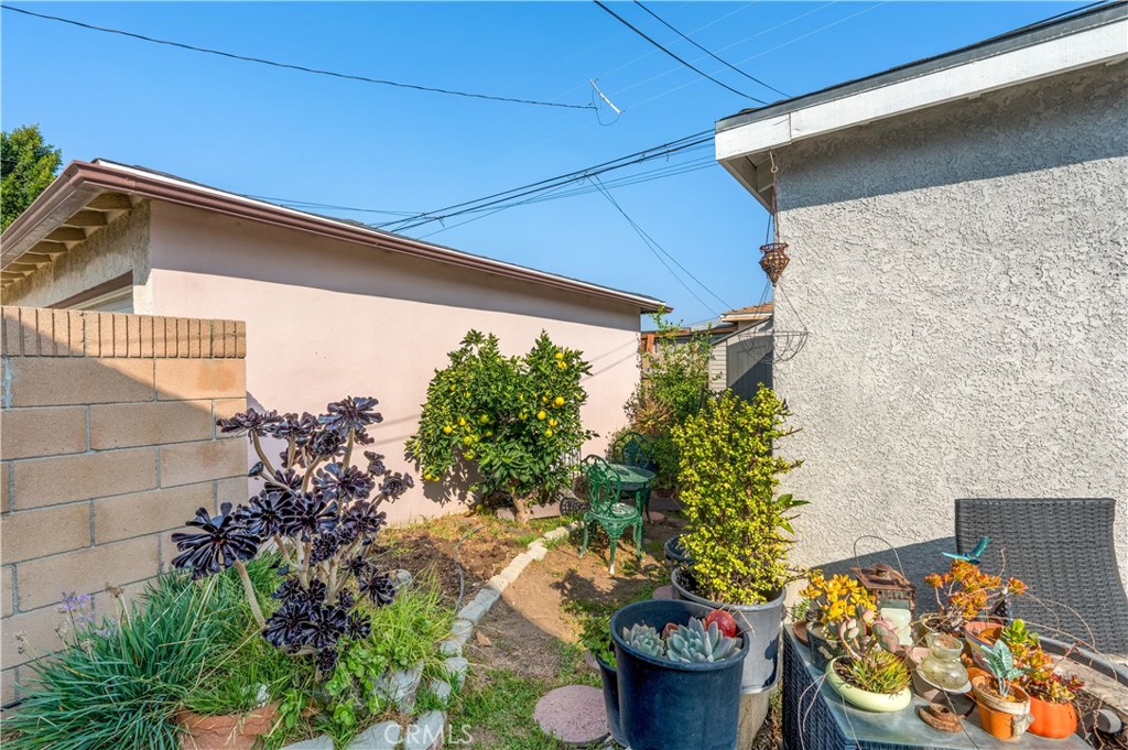 Bixby Knolls (BK) - Residential