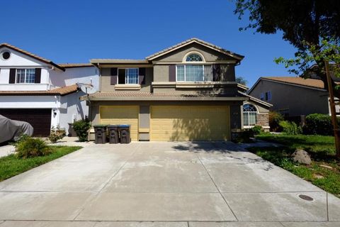 Photo of 1831 Oakley Court, Stockton, CA 95206 (MLS # ML82048994)