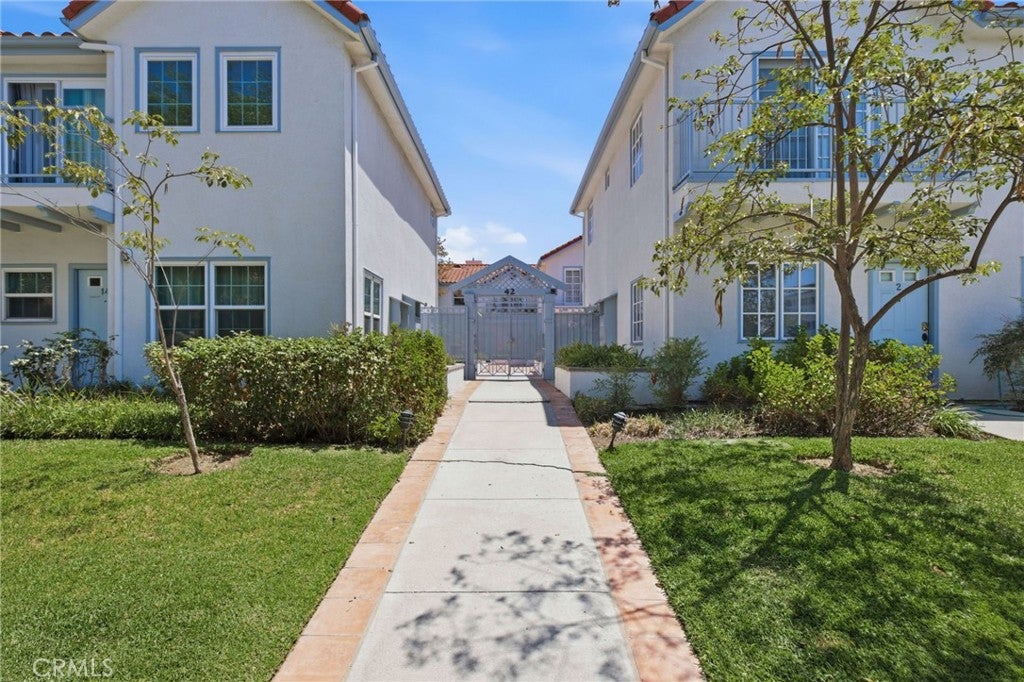 42 N Michigan AVE 7, Pasadena CA 91106