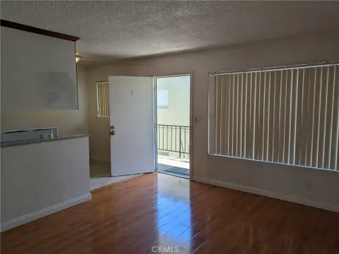 MLS: IN26166221