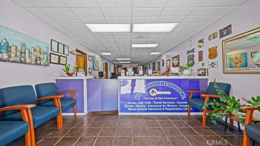 580 E Foothill Boulevard