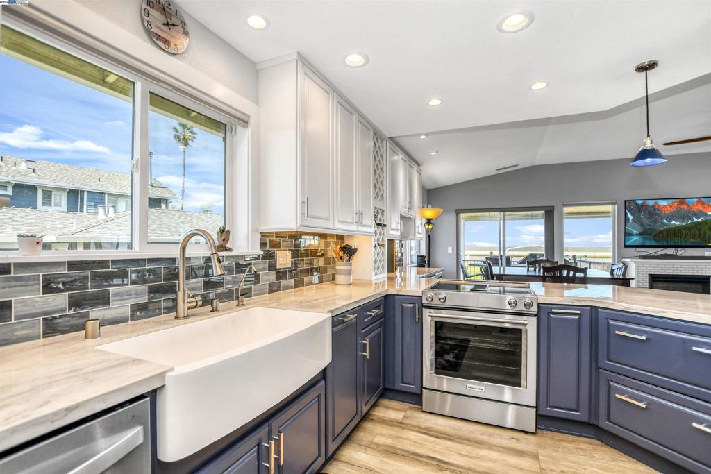 BETHEL ISLAND - Residential