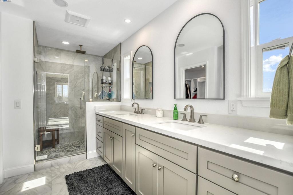 BETHEL ISLAND - Residential