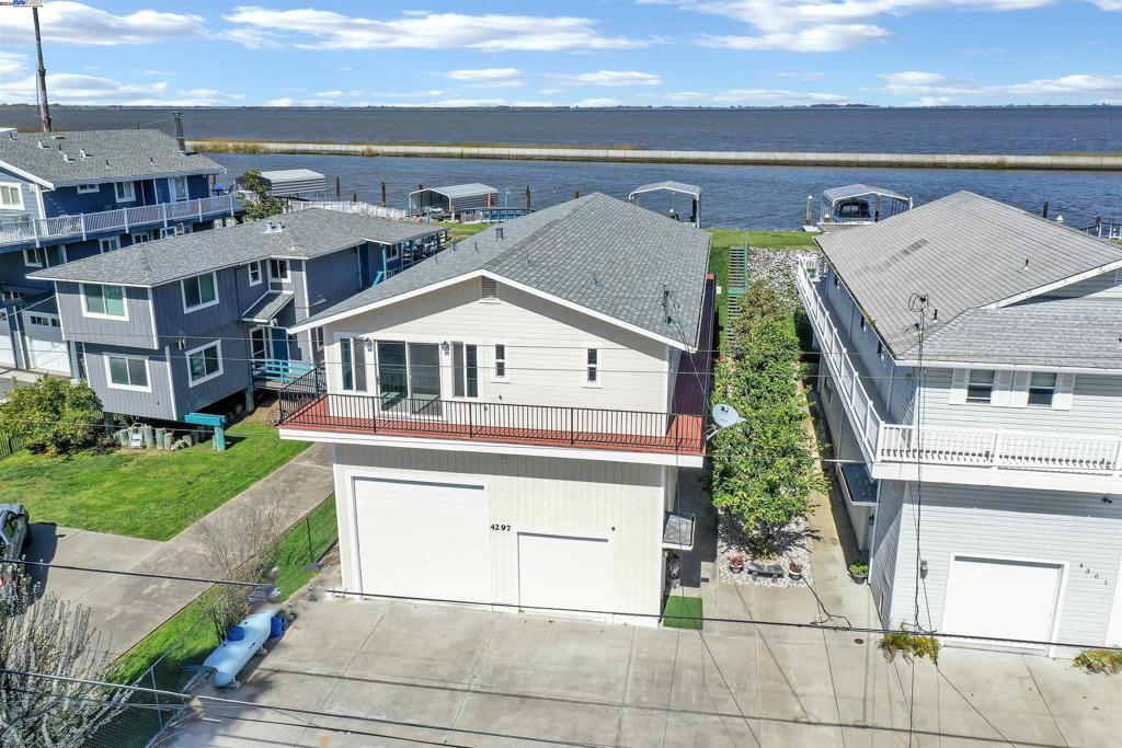 BETHEL ISLAND - Residential