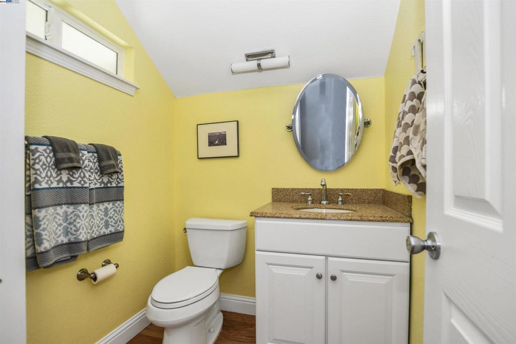 BETHEL ISLAND - Residential