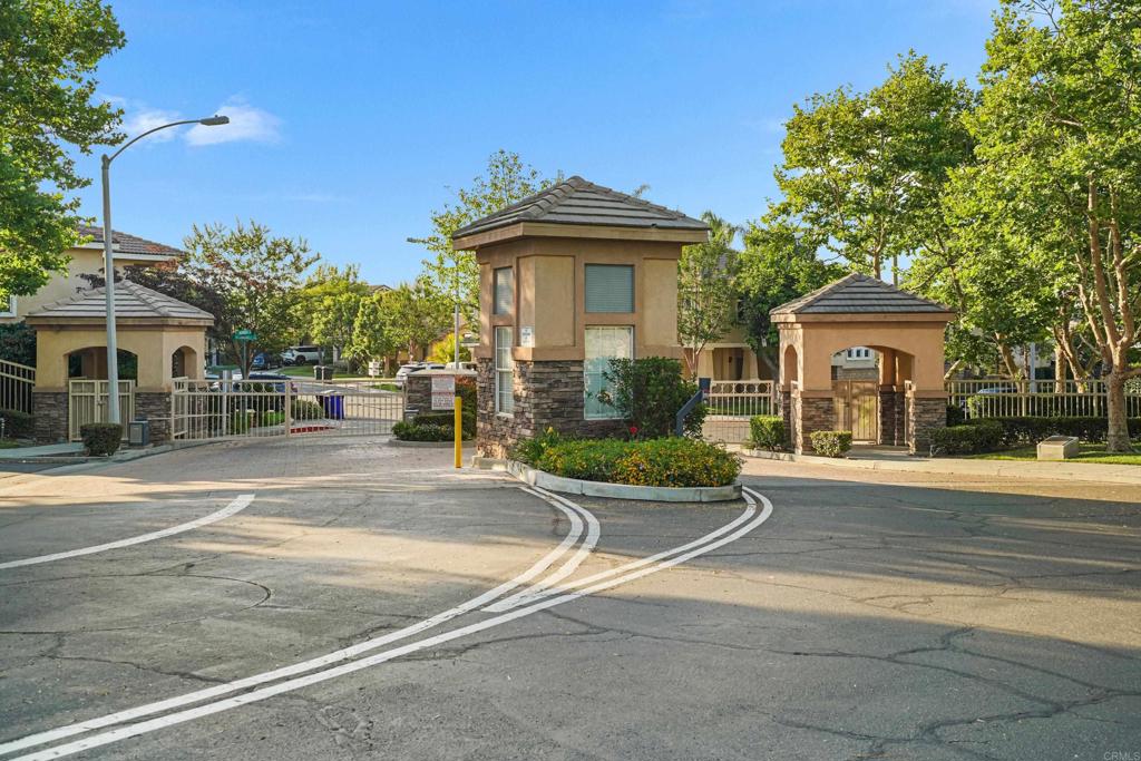 8749 Fairoaks Court