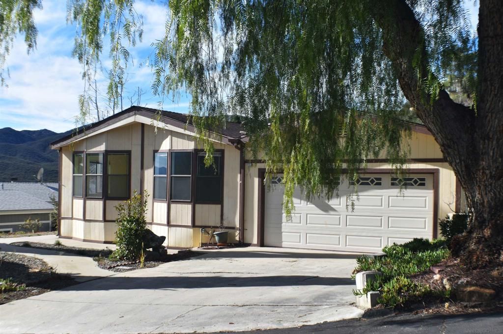 listing image 130722427374364168590